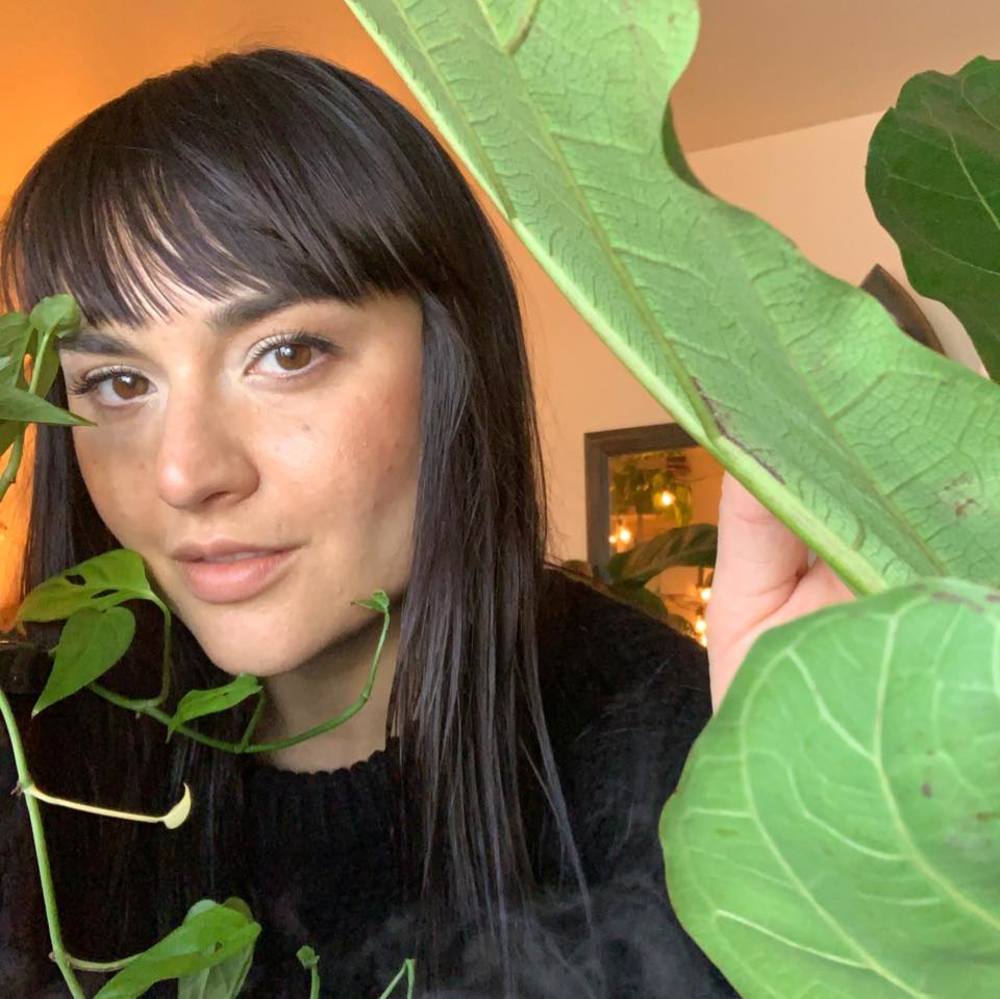 Meet your Posher, Mia